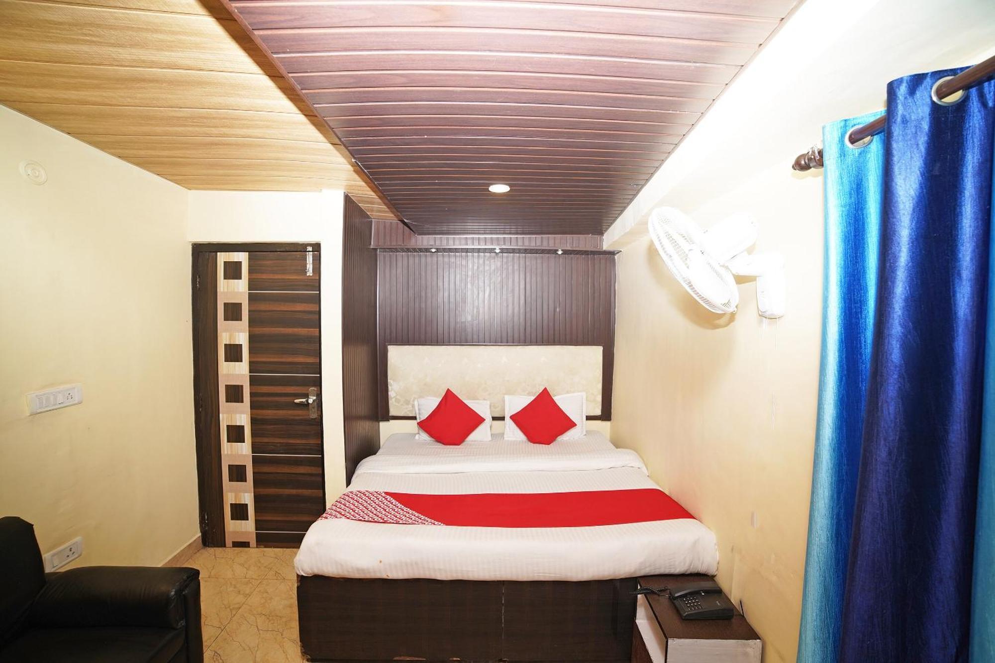 Oyo Flagship 8594 Golden Nest Hotel Naini Tāl Exterior foto