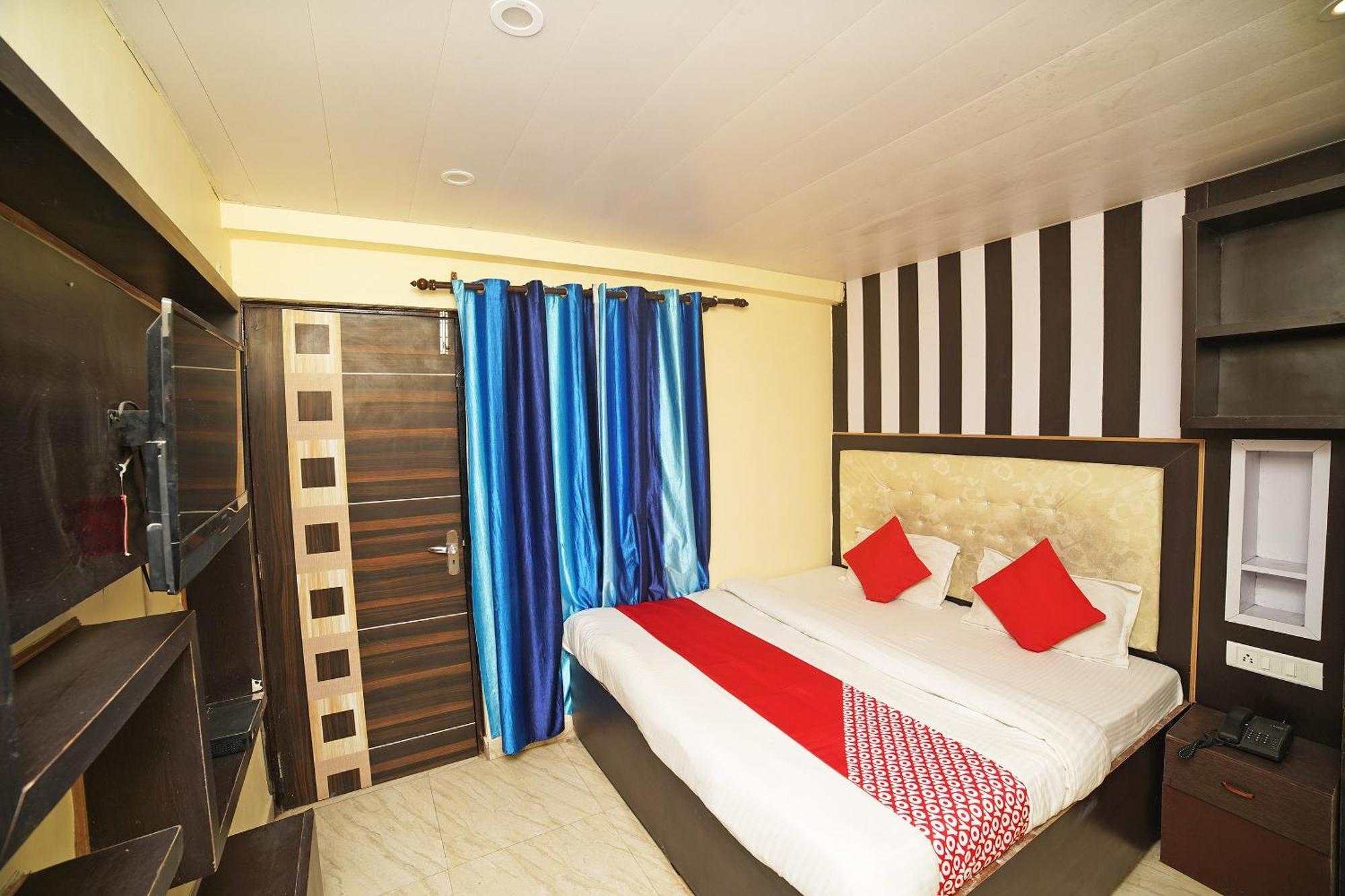 Oyo Flagship 8594 Golden Nest Hotel Naini Tāl Exterior foto