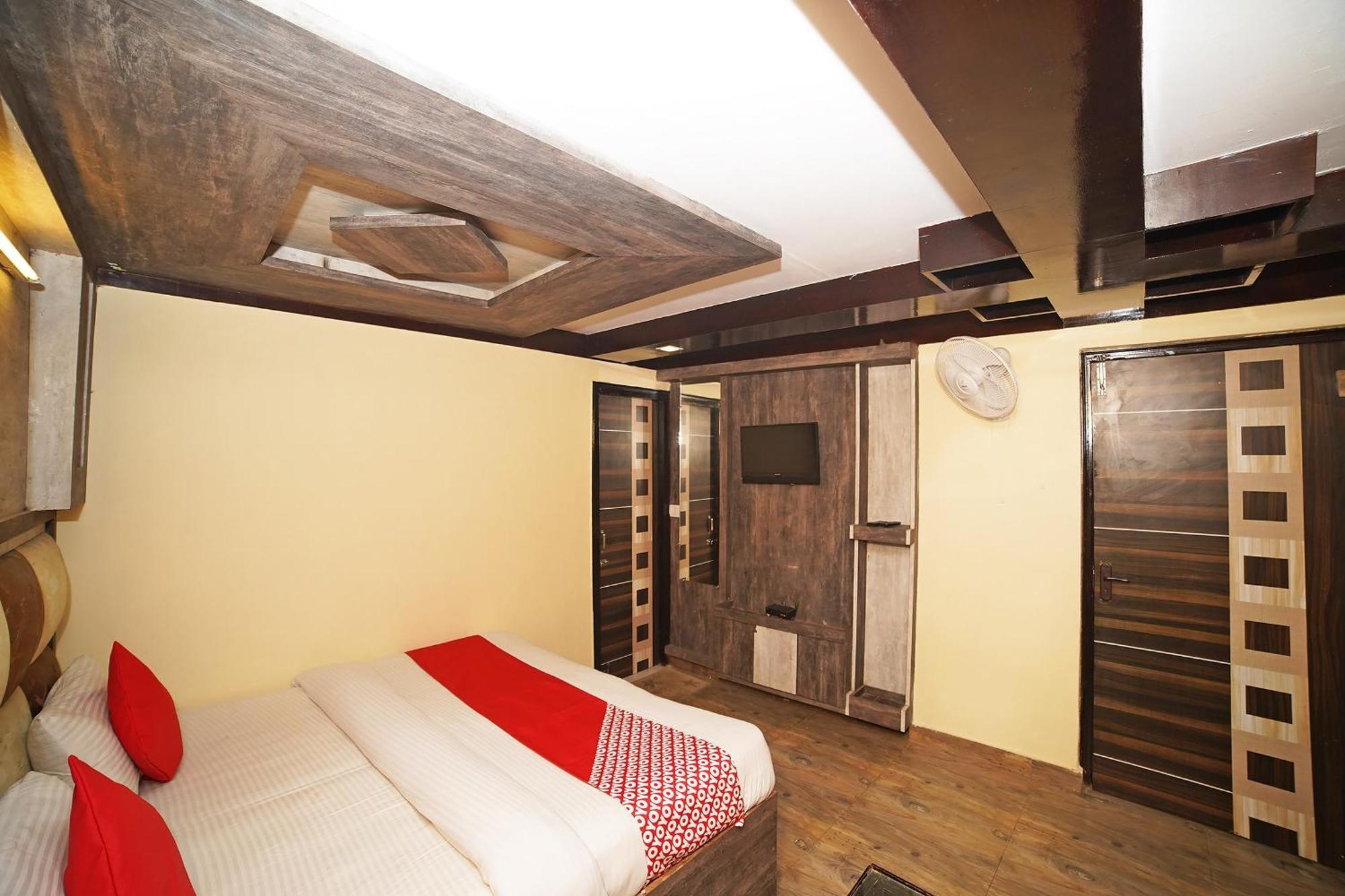 Oyo Flagship 8594 Golden Nest Hotel Naini Tāl Exterior foto